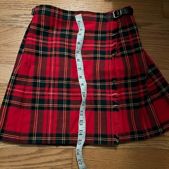 Girls skirts  size 7/8 and 5/6- worn once for photos - Picture 8 of 11